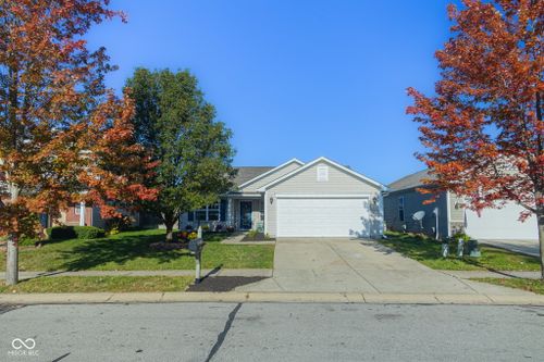 19325 Links Lane, Noblesville, IN, 46062 | Card Image