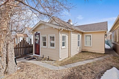 416 S Oakes Ave, Red Lodge, MT, 59068-9223 | Card Image