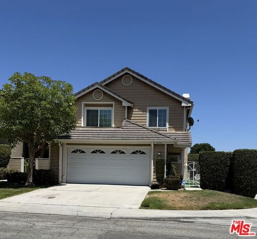 8744 Edmonton Pl, Inglewood, CA, 90305-2221 | Card Image