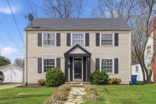 315 N 4th St, Danville, KY, 40422-1427 | Card Image