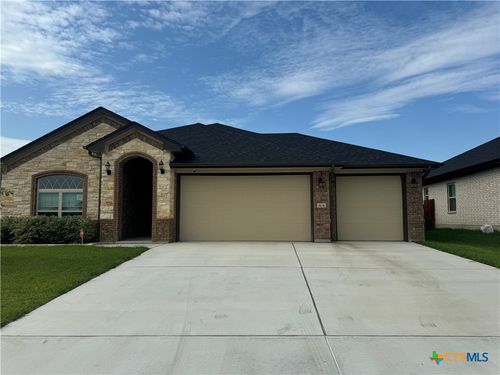 806 Dred Roger Cir, Killeen, TX, 76542-7026 | Card Image