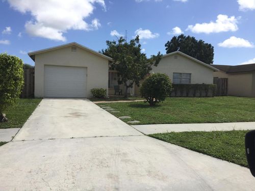 22746 Sw 55th Way, Boca Raton, FL, 33433-6231 | Card Image