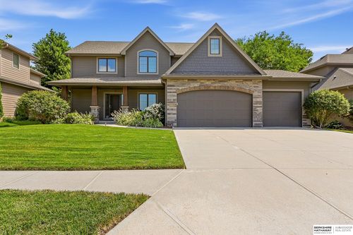 19511 Harney St, Elkhorn, NE, 68022-2762 | Card Image