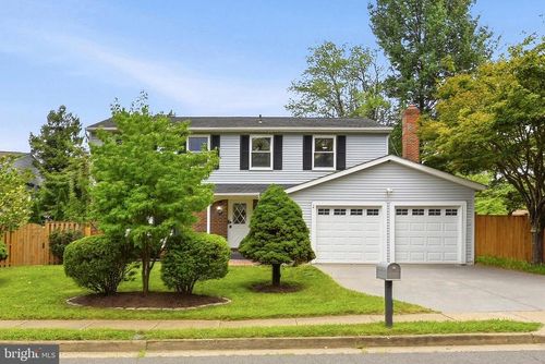 107 Appletree Dr Ne, LEESBURG, VA, 20176-4507 | Card Image