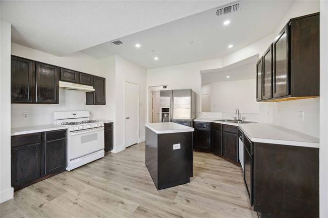 4615 Pleasant Trl, House other with 3 bedrooms, 2 bathrooms and 2 parking in Fresno TX | Image 17