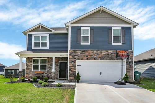 2972 W Patchwork Dr, Monrovia, IN, 46157-6147 | Card Image