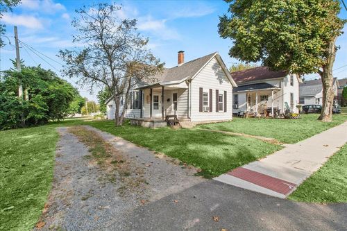 317 N West St, Bellefontaine, OH, 43311-1253 | Card Image