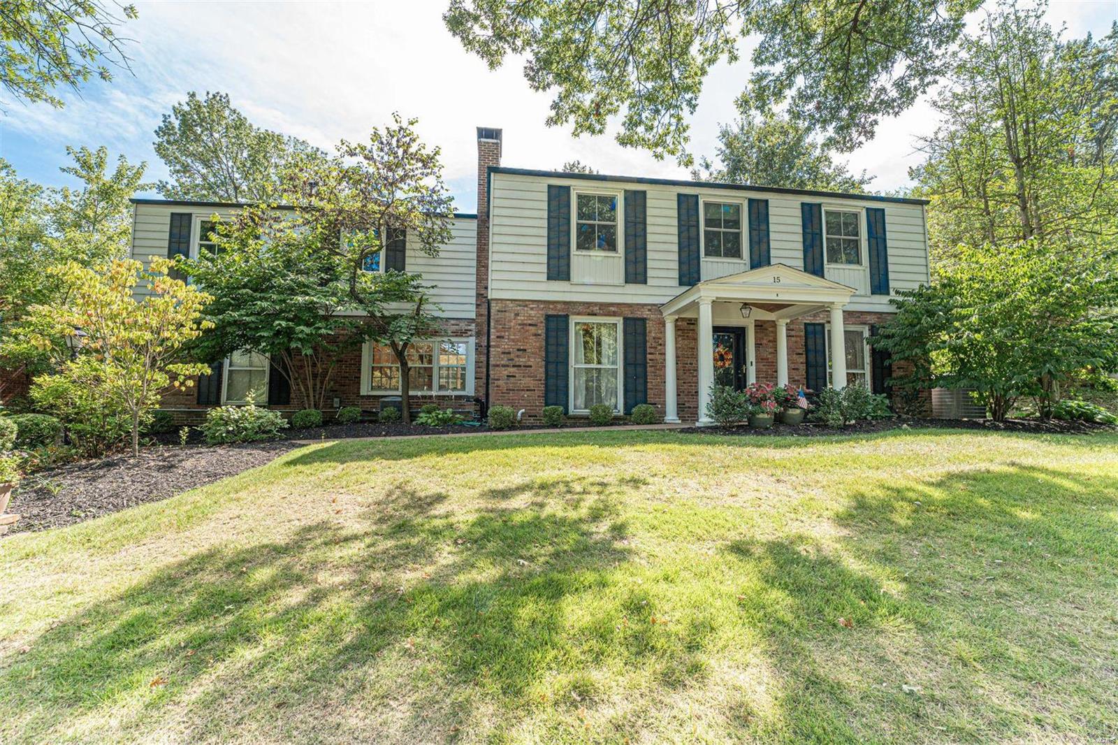 Fleetwood Dr, Saint Louis, MO 63124