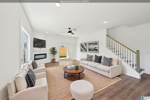 182 Bellehurst Dr, WARRIOR, AL, 35180-4042 | Card Image