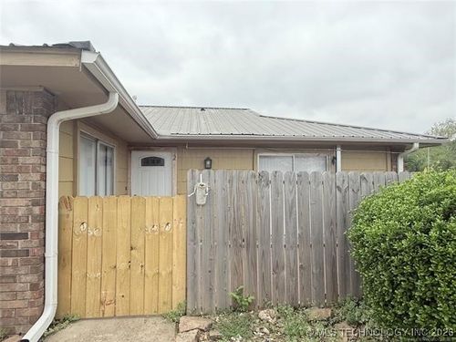 22-101 Doris Dr, Sallisaw, OK, 74955-5432 | Card Image