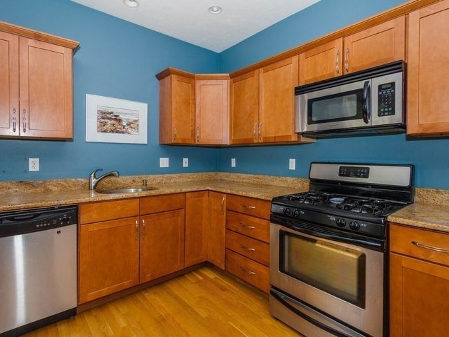 UNIT-3 - 169 Chestnut St, Condo with 1 bedrooms, 1 bathrooms and null parking in Waltham MA | Image 7
