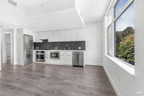 614-3451 Sawmill Cres, Vancouver, BC, V5S0H3 | Card Image