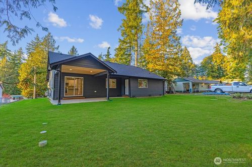 61 E Panorama Dr, Shelton, WA, 98584-9533 | Card Image