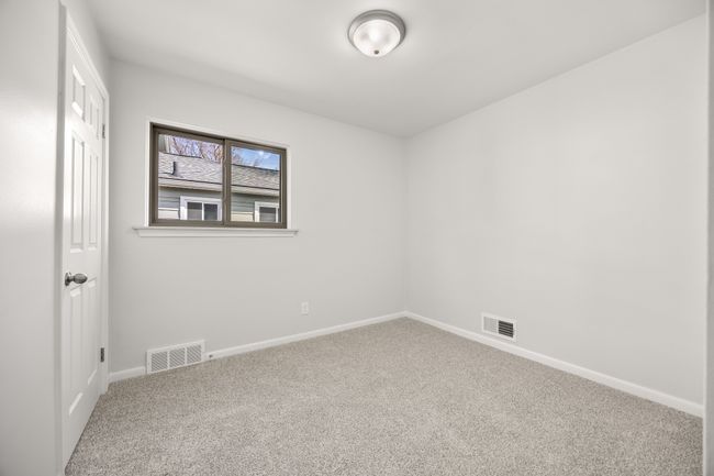 1310 S Campbell Rd, House other with 3 bedrooms, 1 bathrooms and null parking in Royal Oak MI | Image 15