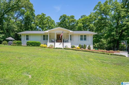 7050 Greenwood Ln, Leeds, AL, 35094-2469 | Card Image
