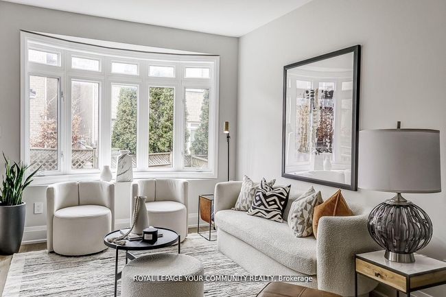43 Gauguin Ave, House attached with 3 bedrooms, 4 bathrooms and 1 parking in Vaughan ON | Image 10