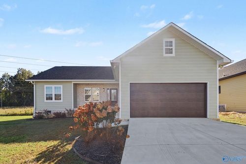 100 Bonny Brook Ln, Albertville, AL, 35950-0069 | Card Image