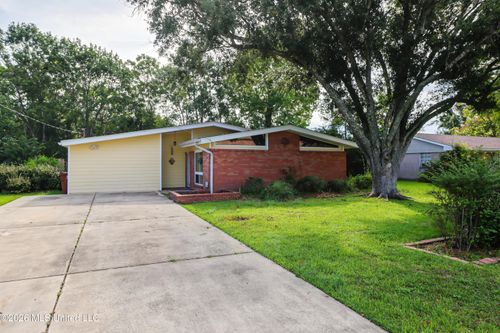 108 Pimlico St, Long Beach, MS, 39560-2617 | Card Image