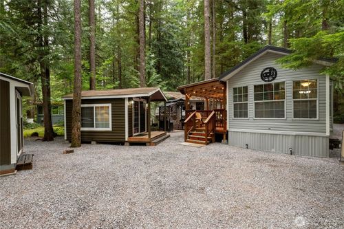 117 Schinn Canyon Cir, Deming, WA, 98244 | Card Image