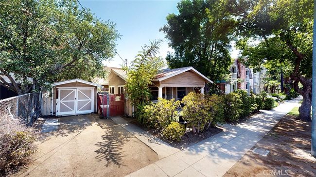 241 N Verdugo, Home with 32 bedrooms, 32 bathrooms and 3 parking in Glendale CA | Image 63