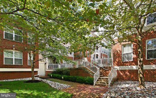 404-5108 Donovan Dr, ALEXANDRIA, VA, 22304-8689 | Card Image