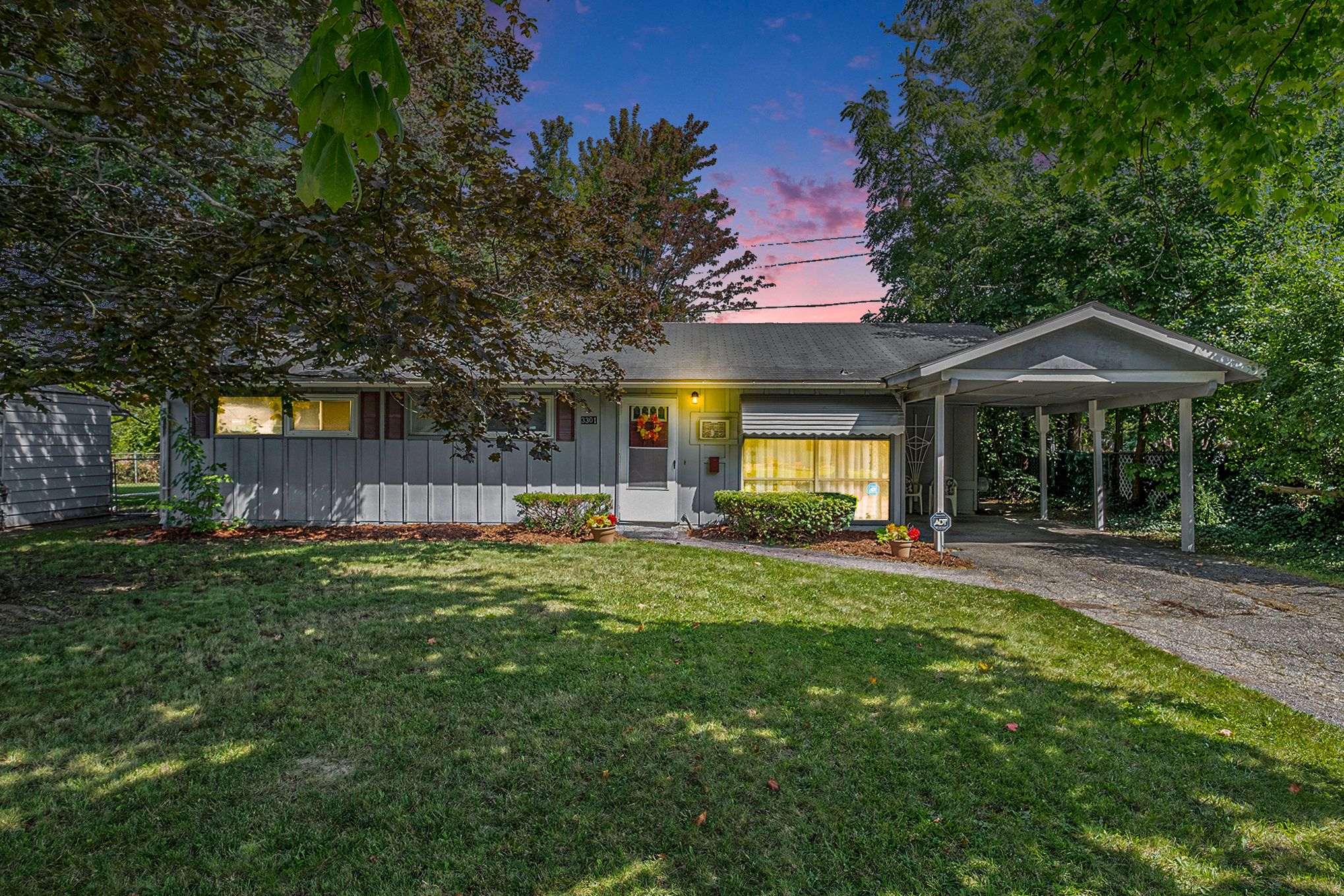 Briarwood Dr, Flint, MI 48507