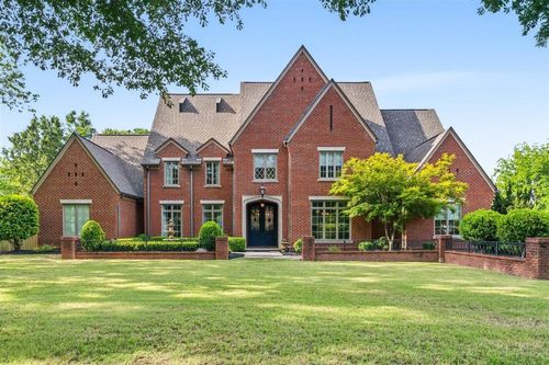 9035 Telluride Cv, Germantown, TN, 38138-8400 | Card Image