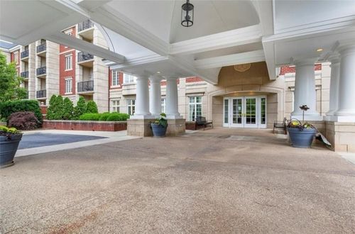 310-100 Vista Cir, Pittsburgh, PA, 15238-6102 | Card Image