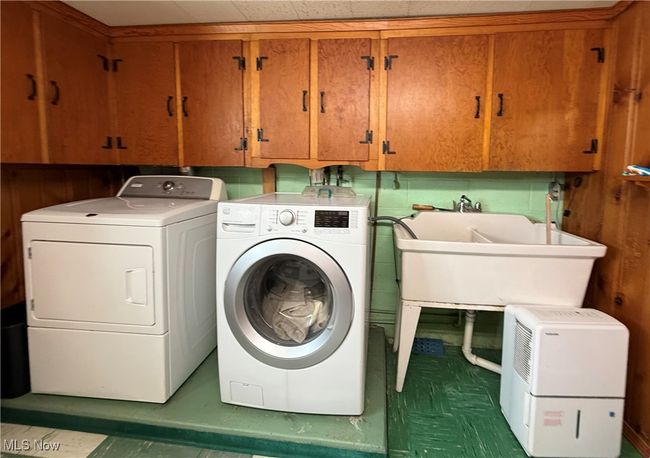 1525 Bellvue Dr, House other with 3 bedrooms, 2 bathrooms and null parking in Niles OH | Image 18