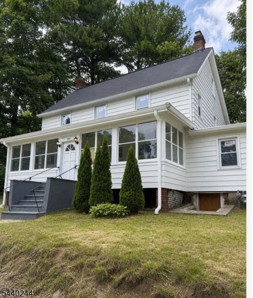 1195 Union Valley Rd, West Milford, NJ, 07480-1231 | Card Image