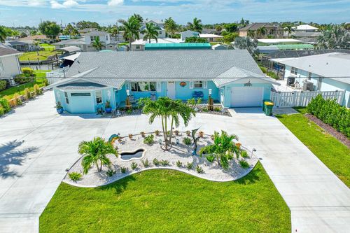 1945 Michigan Ave, ENGLEWOOD, FL, 34224-5424 | Card Image