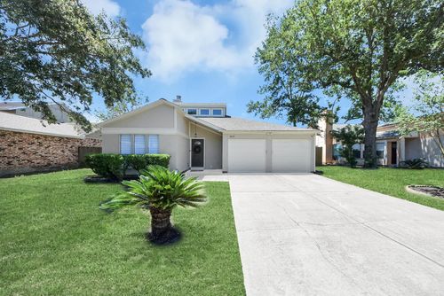 18019 Autumn Hills Dr, Katy, TX, 77449-4419 | Card Image