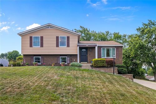 101 Darnley Dr, Coraopolis, PA, 15108-9753 | Card Image