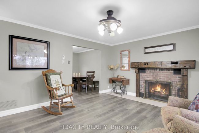 6657 Bluebird St, House other with 3 bedrooms, 3 bathrooms and 4 parking in Kars ON | Image 10