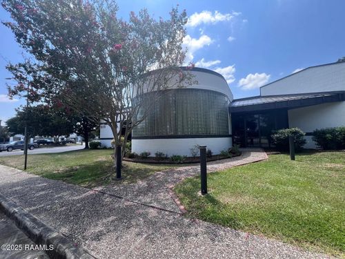 609 Guilbeau Rd, Lafayette, LA, 70506-8708 | Card Image