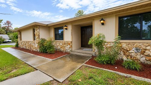 35025 Raintree Dr, FRUITLAND PARK, FL, 34731-6029 | Card Image