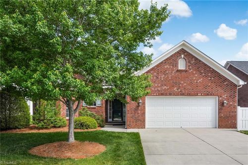 205 Heritage Hill Dr, Jamestown, NC, 27282-8749 | Card Image