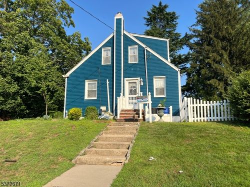 209 Central Ave, Mountainside, NJ, 07092-1940 | Card Image