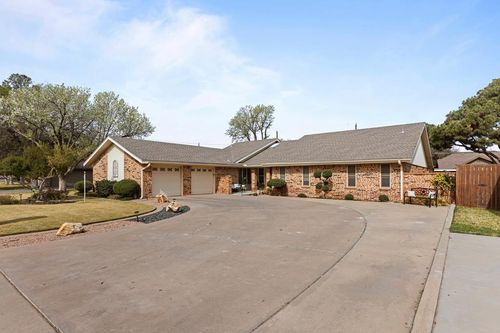 6413 Piedmont St, Odessa, TX, 79762-5202 | Card Image