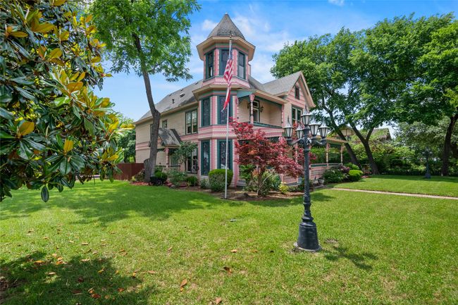 1303 W Main St, House other with 4 bedrooms, 3 bathrooms and null parking in Waxahachie TX | Image 31