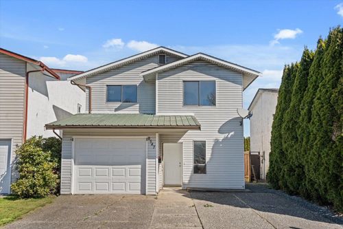 8547 Mccutcheon Ave, Chilliwack, BC, V2P7L3 | Card Image