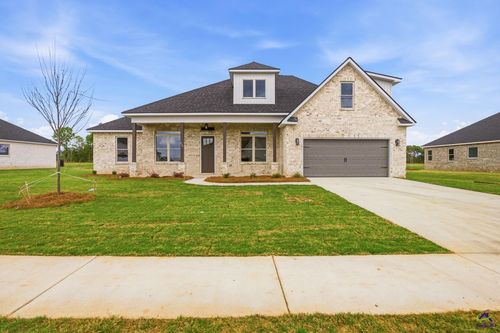 209 Farmland Cir, Perry, GA, 31069-7533 | Card Image