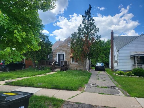 7353 Rosemont Ave, Detroit, MI, 48228-5425 | Card Image