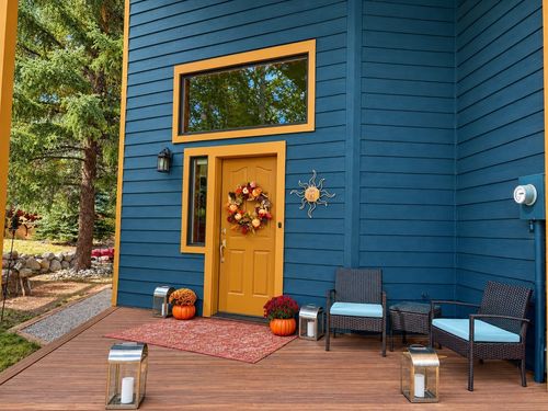 460 W Coyote Dr, Silverthorne, CO, 80498-9215 | Card Image