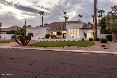 10060 E Doubletree Ranch Rd, Scottsdale, AZ, 85258-5609 | Card Image