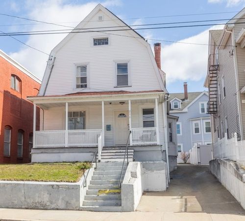 211 Admiral St, Providence, RI, 02908-2637 | Card Image