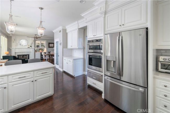 27705 Essex Pl, House other with 5 bedrooms, 3 bathrooms and 3 parking in Valencia CA | Image 13