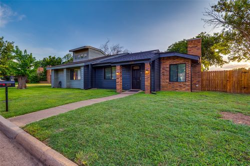 1110 Cloudcrest Court, Arlington, TX, 76017 | Card Image