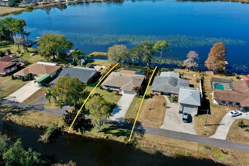 601 Lake Pansy Dr Nw, WINTER HAVEN, FL, 33881-9626 | Card Image