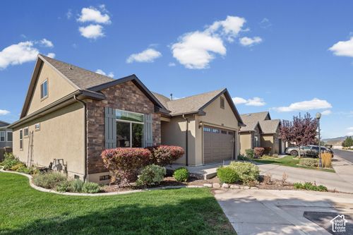 1513 W 430 N, Lindon, UT, 84042-1768 | Card Image